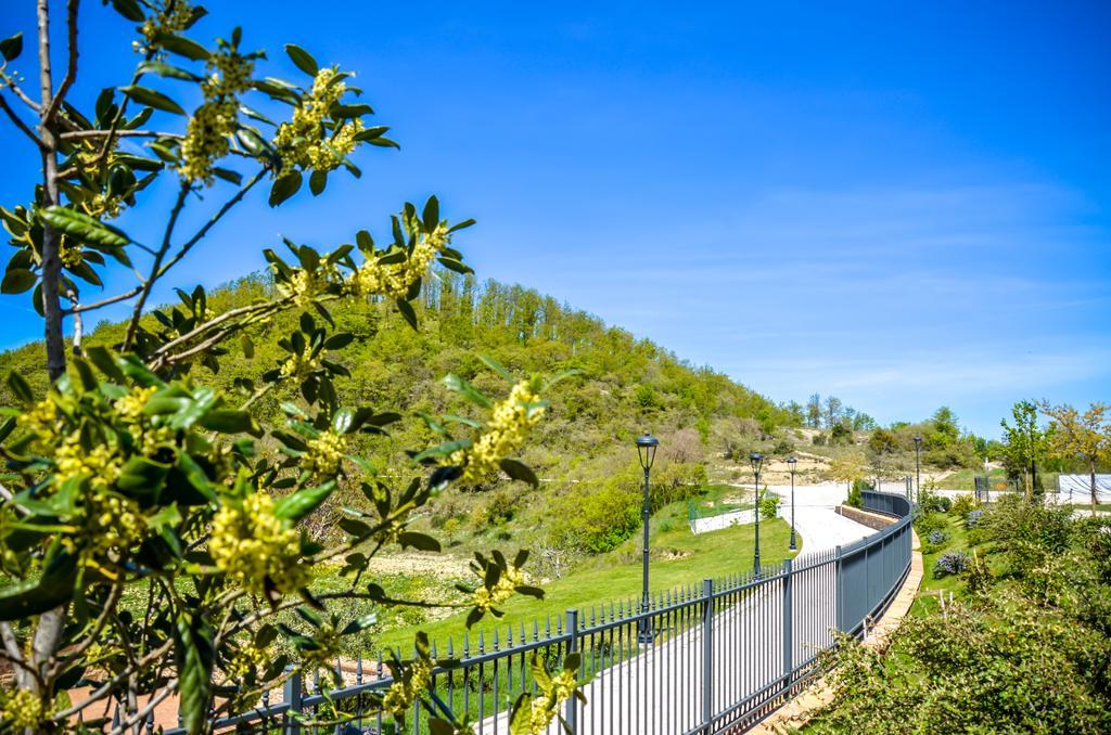 Tenuta Borgo Santa Cecilia Gubbio Extérieur photo